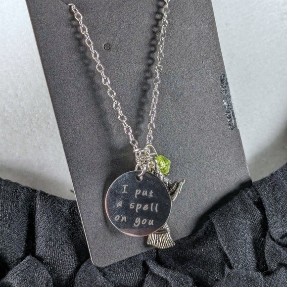 NWT 🌟 host pick 🌟Art Attack Silvertone I Put A Spell On You -  Hocus Pocus - Picture 2 of 2